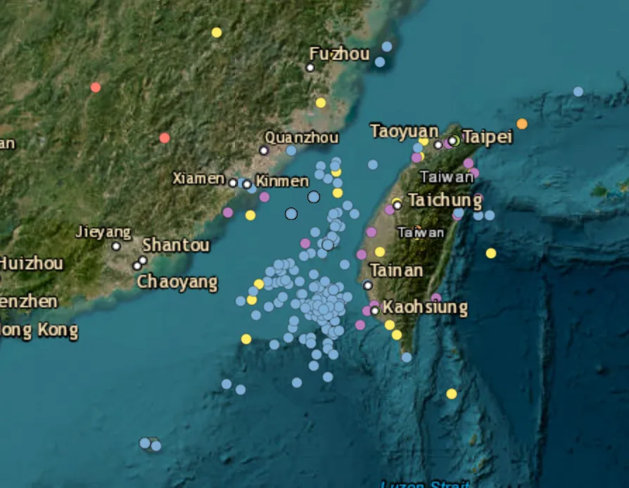 Four Chinese military aircraft, four naval ships tracked around Taiwan