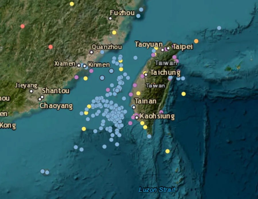 Taiwan tracks eight Chinese balloons around its country