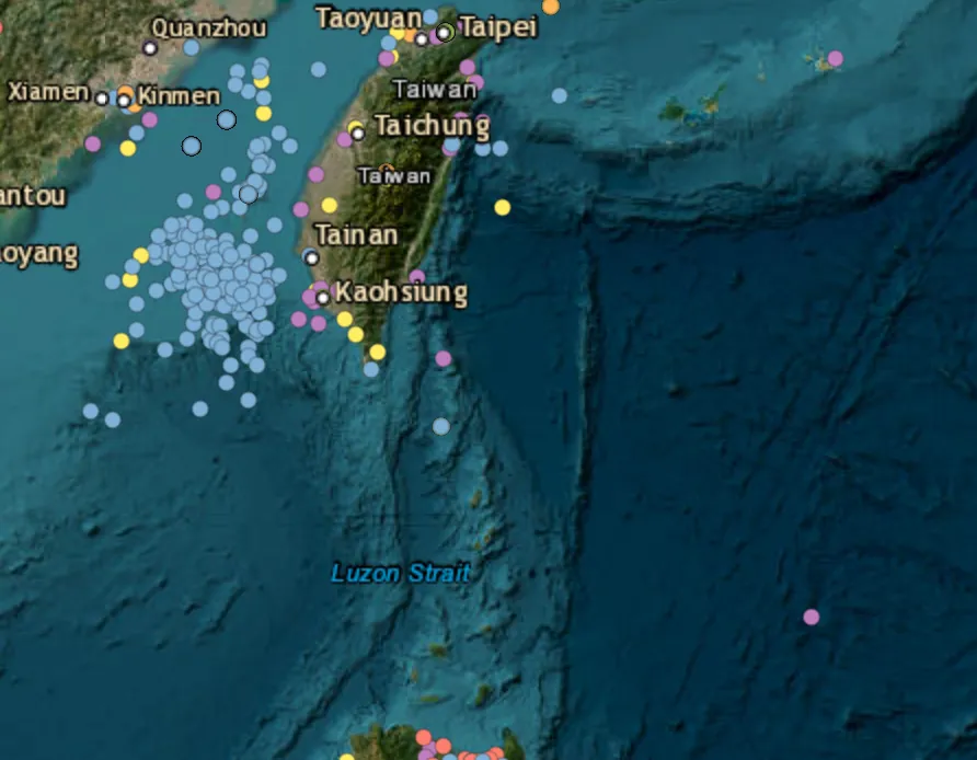 Taiwan reports a Chinese naval group near the Bashi Channel