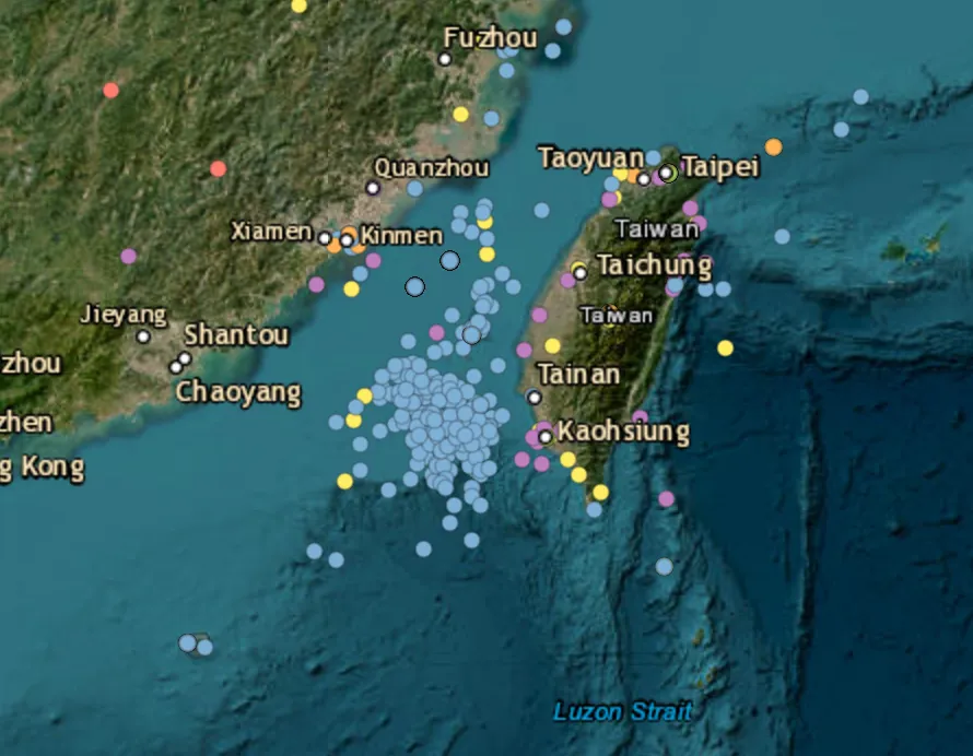 12 Chinese military aircraft, seven naval vessels, and one official ship tracked around Taiwan