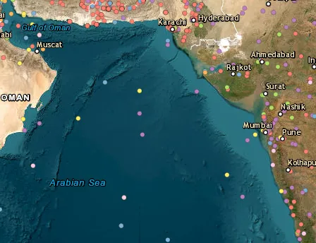 Pakistani PMSA rescues nine Indian crew members after cargo ship sinks south of Karachi